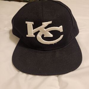 Black and White KC Snap Back
